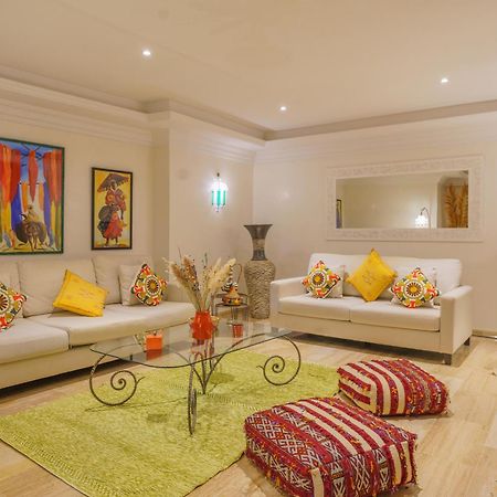 Luxueux 138 M2 Avec Piscine Lägenhet Marrakesh Exteriör bild